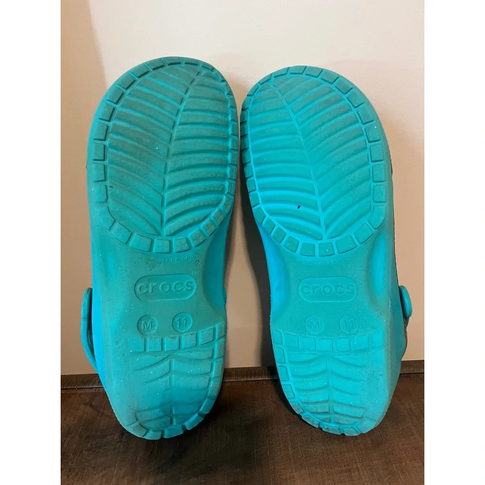Crocs Classic Translucent Clog Digital Aqua Teal Jelly Mens 11 Jibbitz Charms